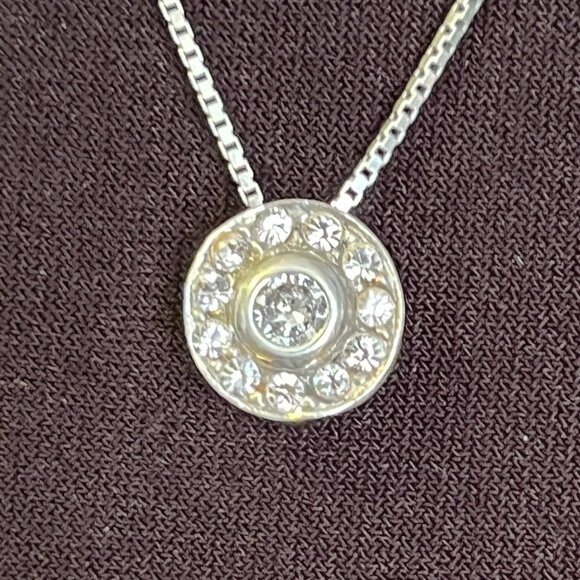 Carolee Sterling Silver White Crystal Halo Pendant  925 Italy Box Chain  Dainty - Picture 2 of 9